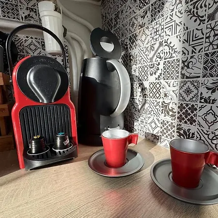 Lägenhet Center Studio, Castle And Insead *