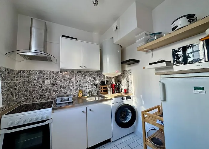 Lägenhet Center Studio, Castle And Insead